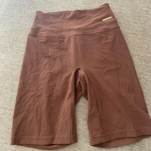 Whitney Simmons x gymshark brown biker shorts size small
